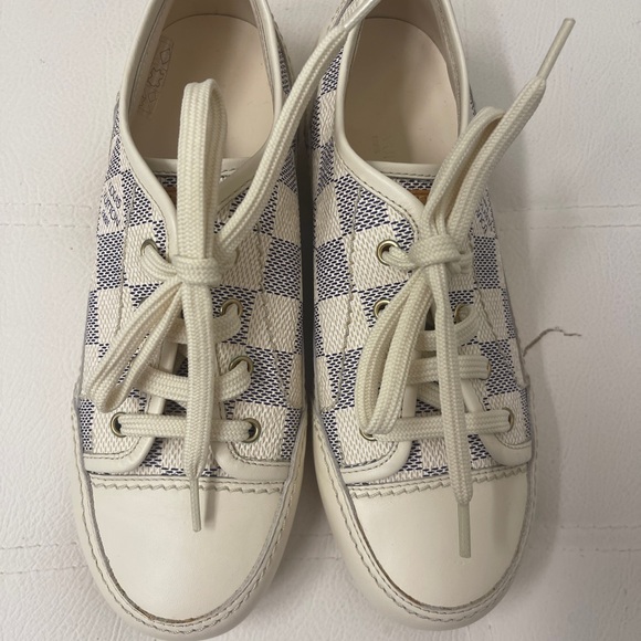 Louis Vuitton CHILDREN Sneakers Available sizes Size 32 US 1 - Picture 5 of 9